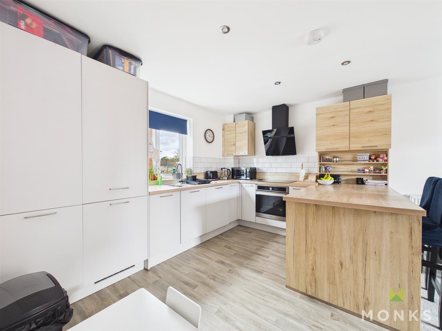 10 Tan Yard Square Oak Street, Oswestry, SY11 1FB For Sale